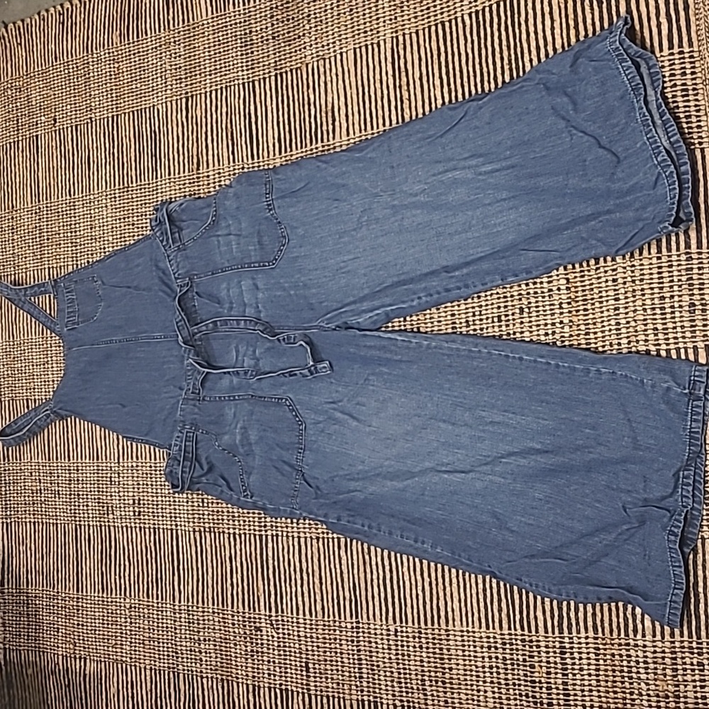 GAP DENIM CULOTTE OVERALLS - Picture 3 of 9